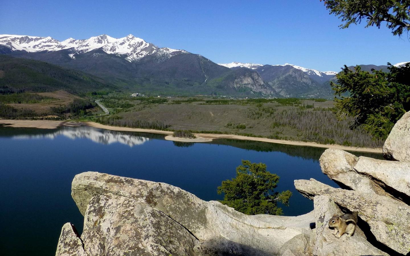 view of alpine lake at colorado wedding location