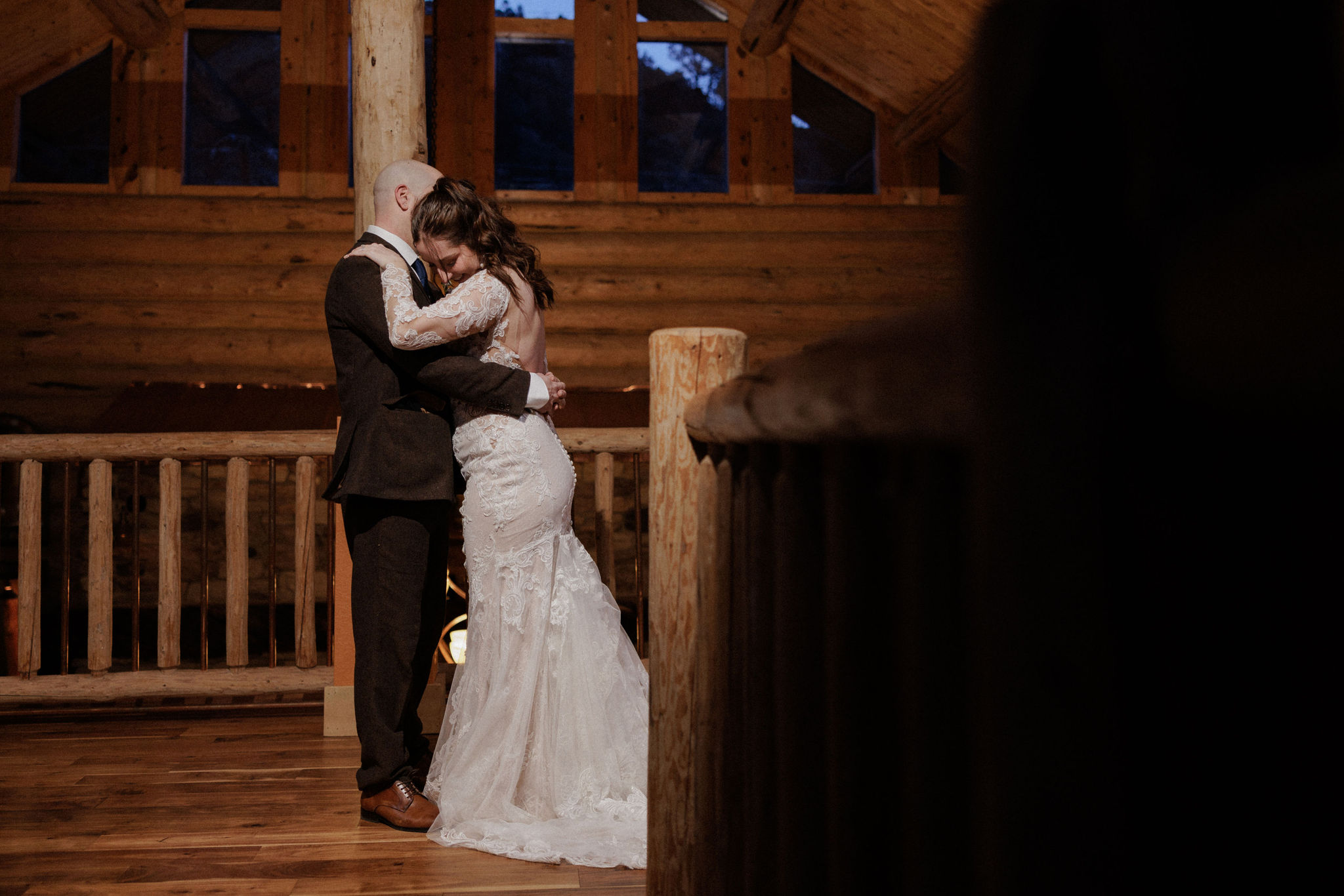 bride and father dance in colorado airbnb micro wedding venue 