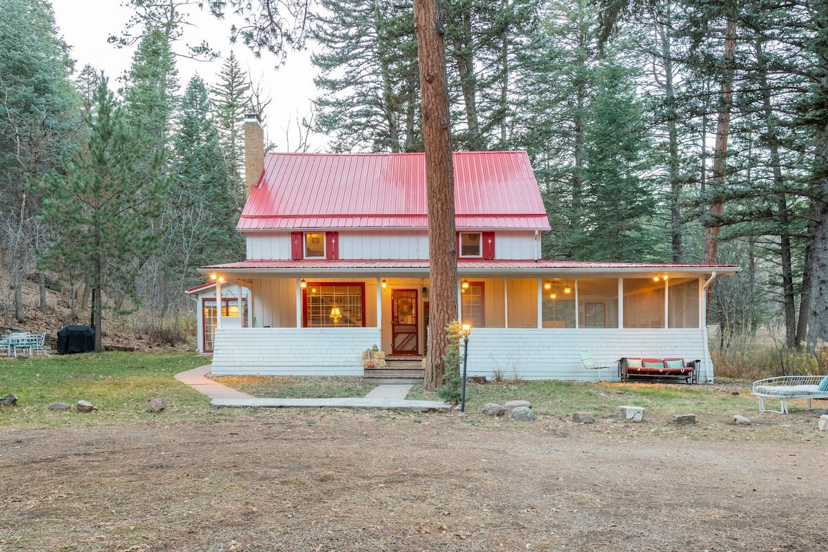 airbnb micro wedding venue in colorado