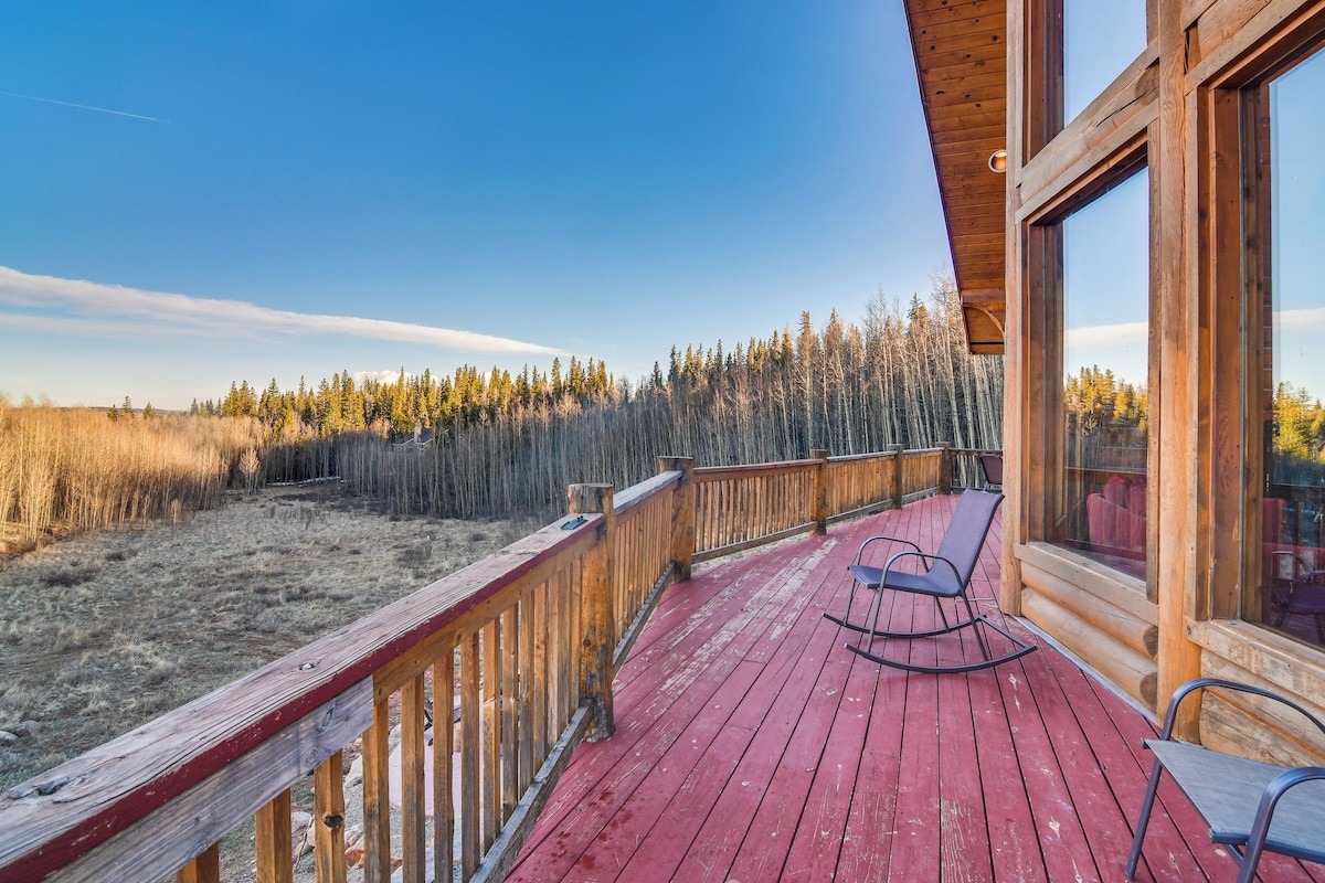 large deck overlooking mountain views at colorado airbnb micro wedding + elopement venue 