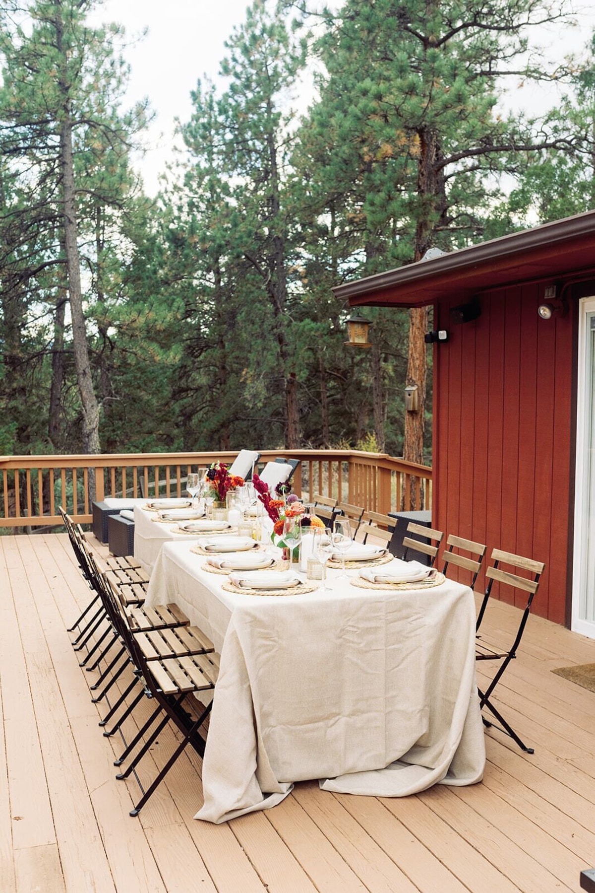 reception dinner set up on deck of colorado vrbo micro wedding + elopement venue 