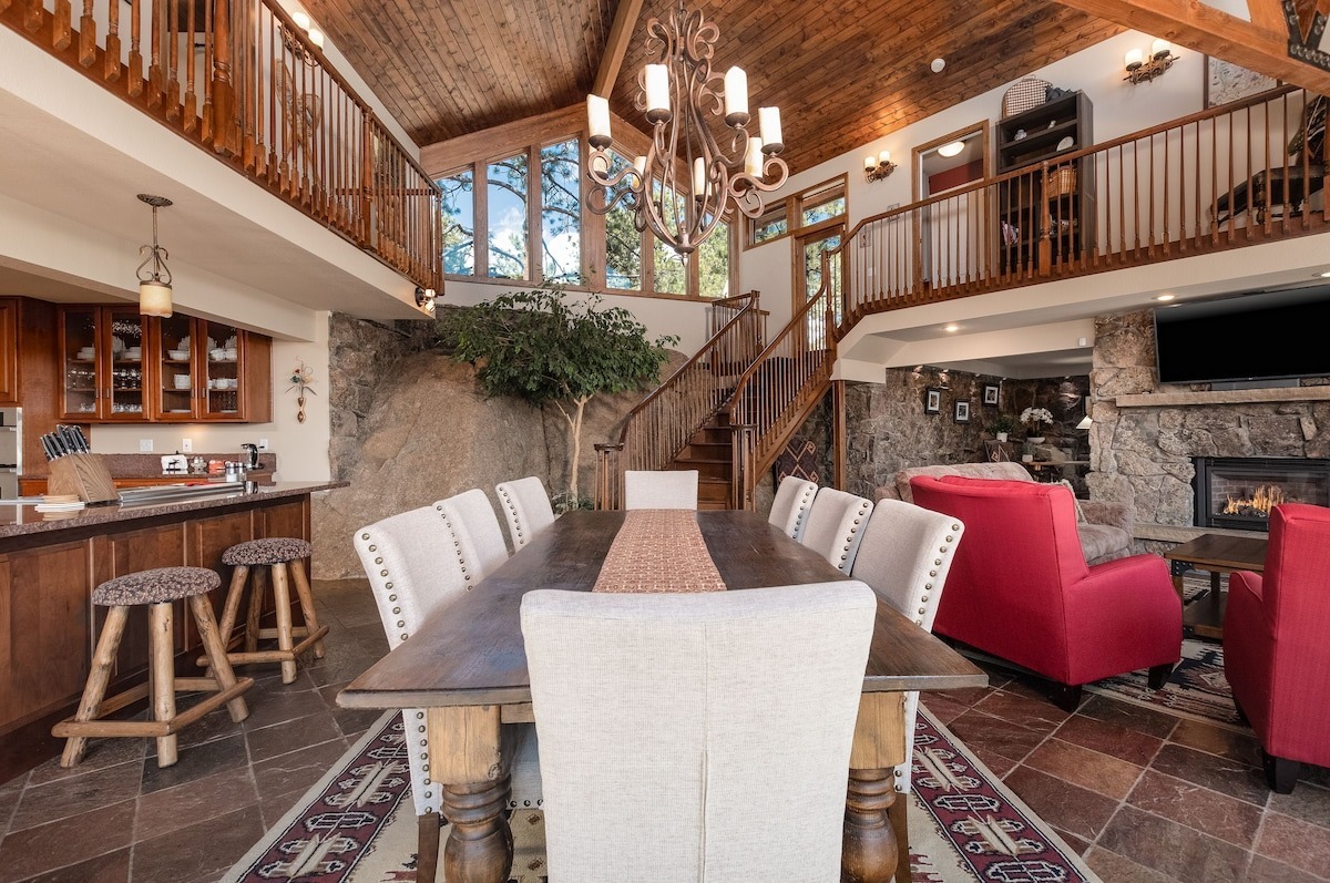 inside living room view of colorado airbnb vrbo micro wedding and elopement venue