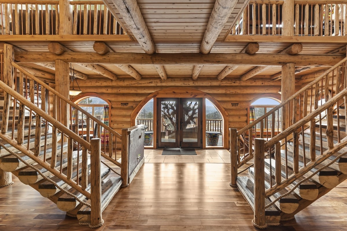 inside view of entrance at colorado micro wedding + elopement venue 