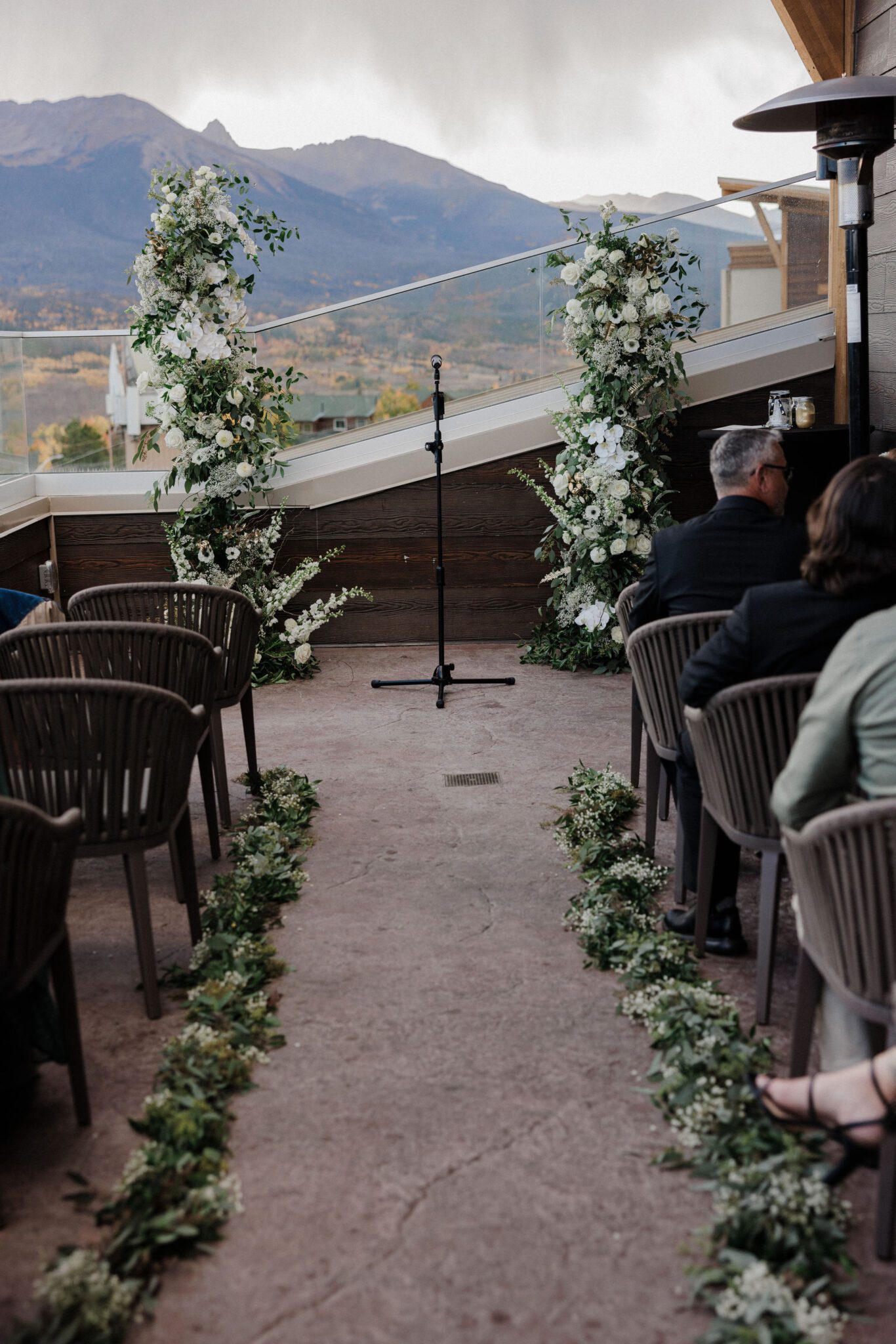 aisle set up overlooking the mountains for a breckenridge elopement