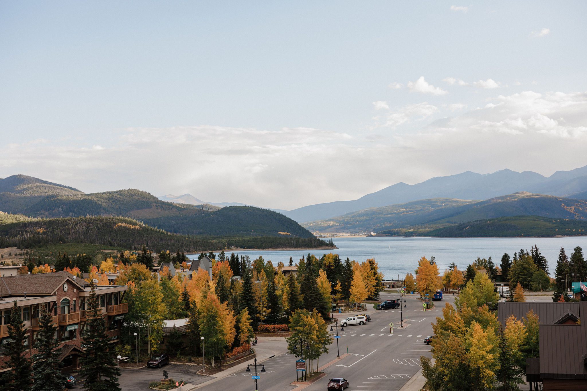 view of breckenridge colorado in the fall